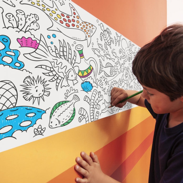 Coloring Roll 200x30 Under The Sea – Rotolo Carta Adesiva + 8 Matite Colorate